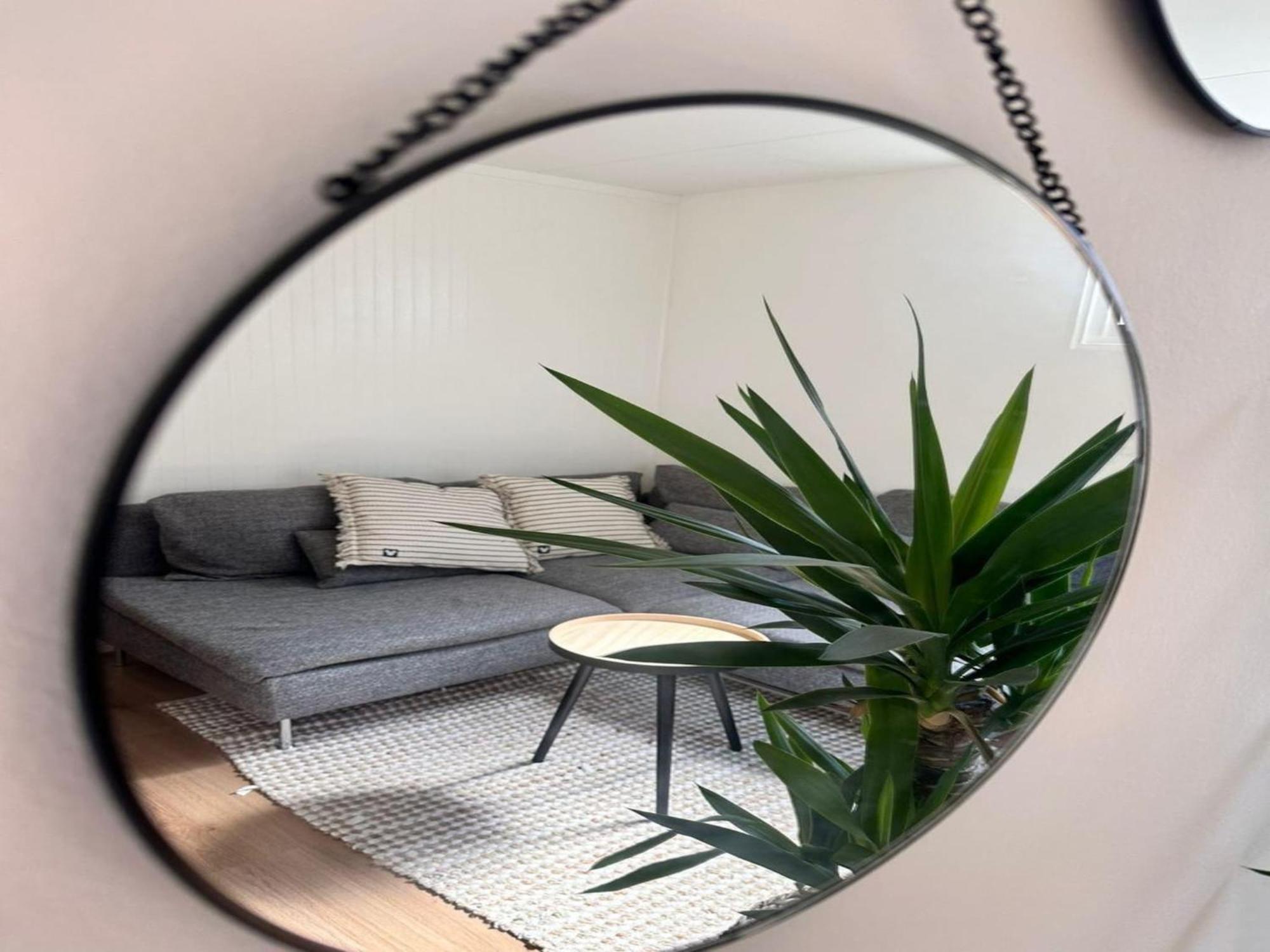 Tiny House In Noordwijk With Garden